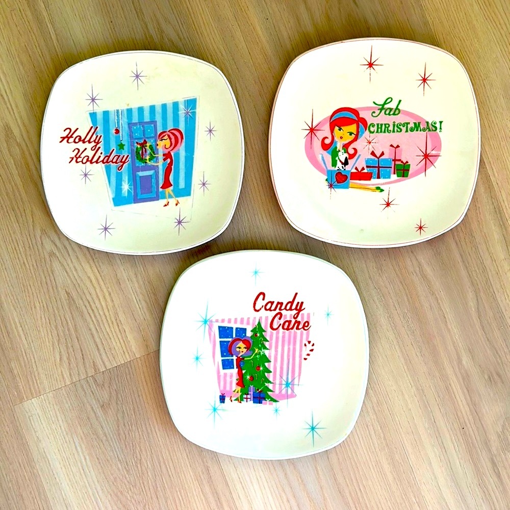 Sakura Retro CHRISTMAS CUTIES Holiday Dessert Salad Plates Set 3 Vintage Festive